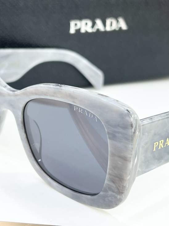 Picture of Prada Sunglasses _SKUfw80915339fw